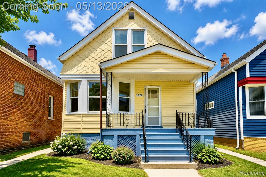 1928 Yemans Street