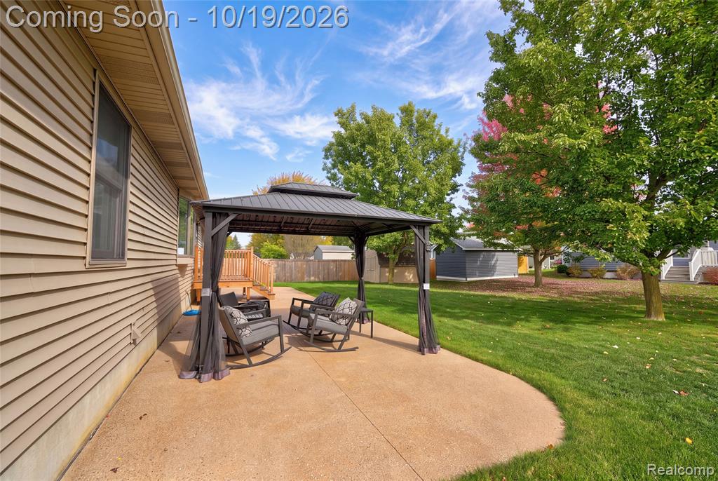 816 Meadow Drive