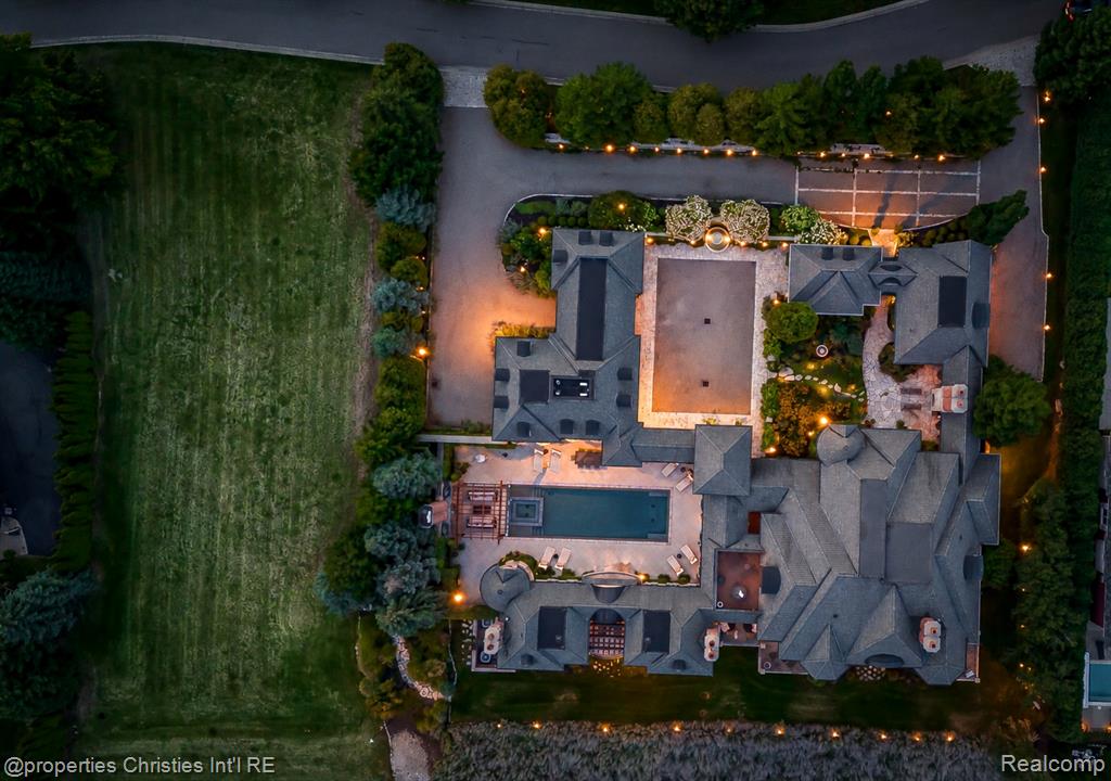 2756 Turtle Bluff Drive
