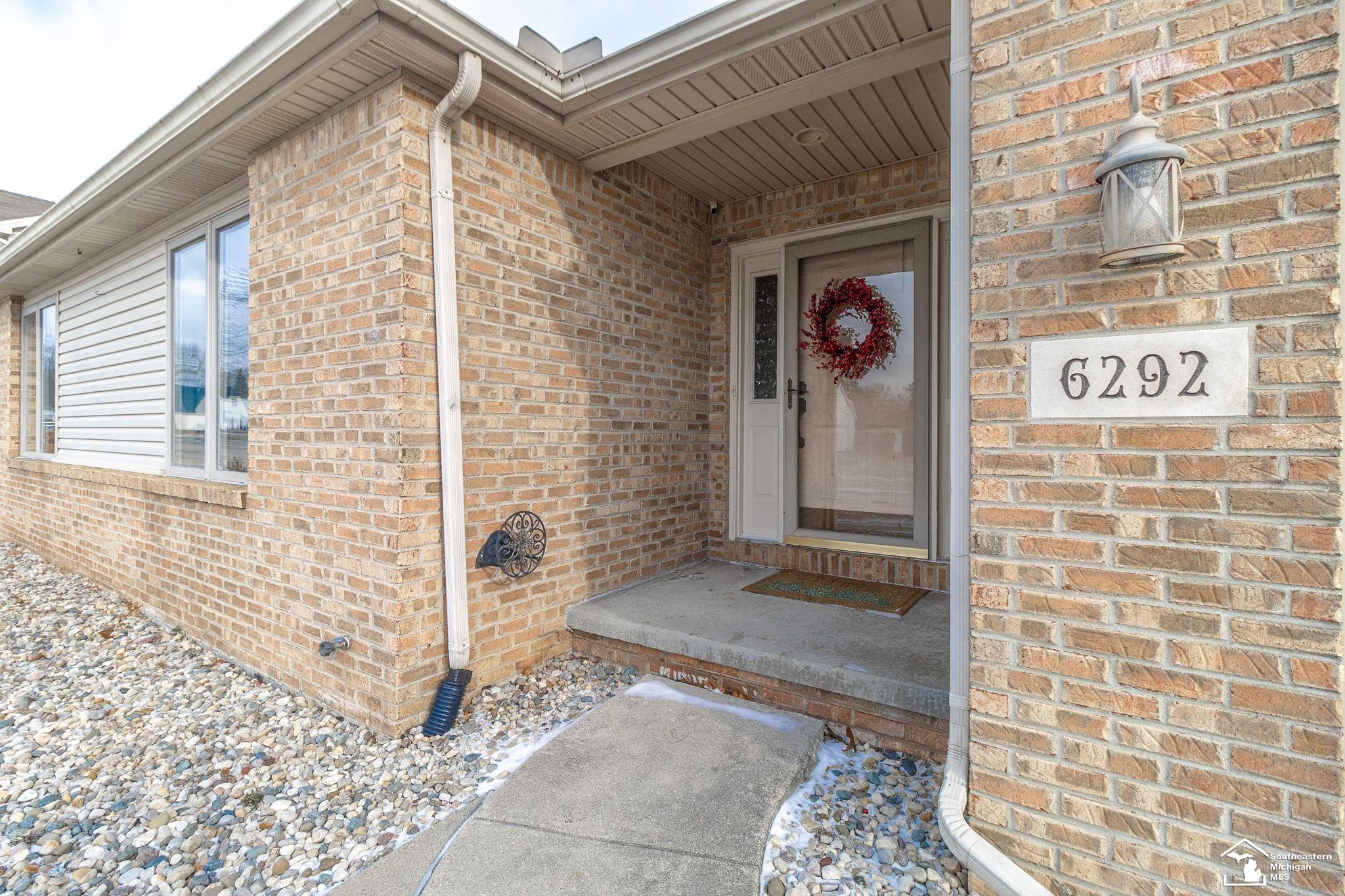 6292 Muirfield Drive