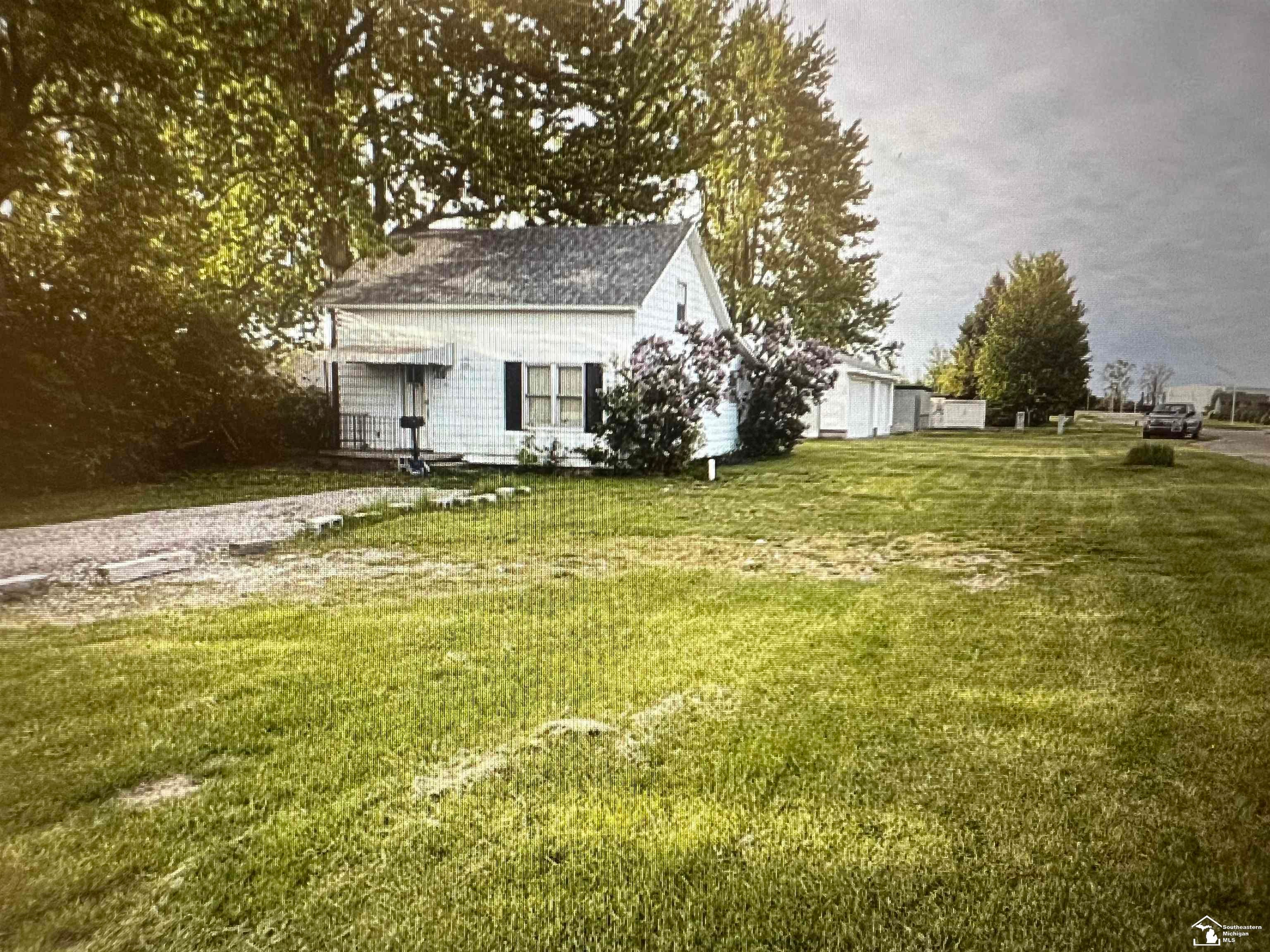 215 Redman Road