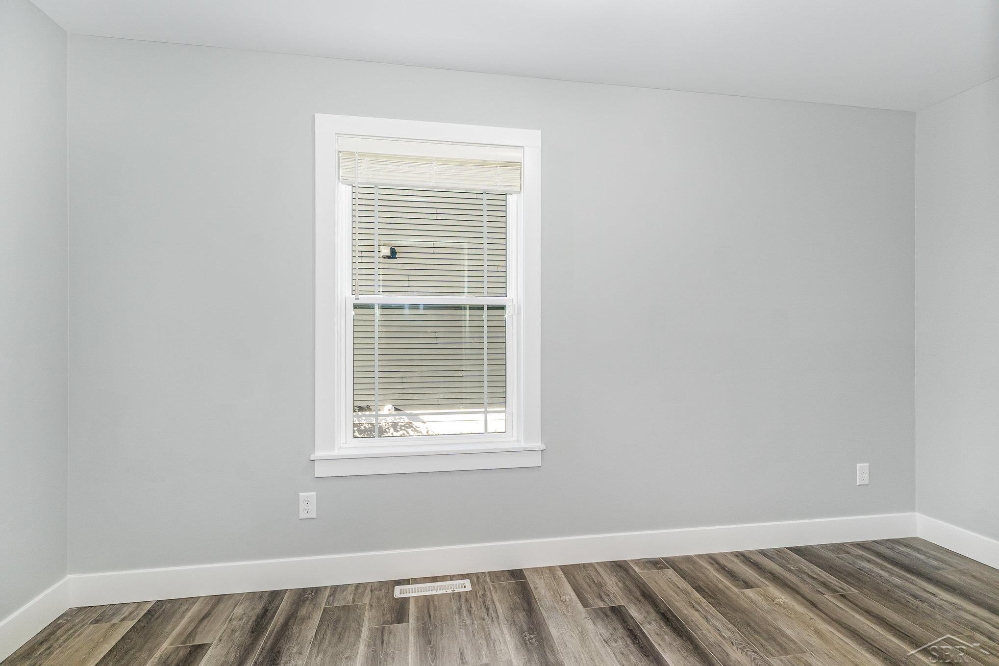 Freeland, Michigan 48623, United States, 4 Bedrooms Bedrooms, ,3 BathroomsBathrooms,Residential,Active,246505