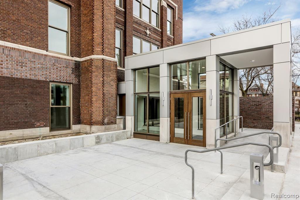 1454 Townsend Street 303