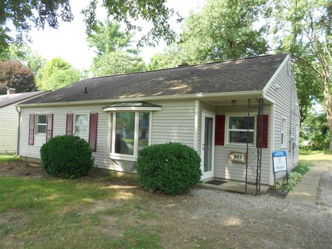 Photo of 627 Clearview Street, Kalamazoo, MI 49048 (MLS # 70546152)