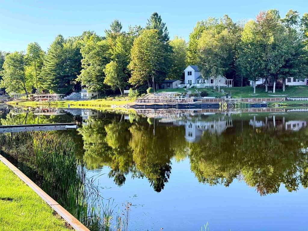 Photo of 1621 Loebrich Drive, Gladwin, MI 48624 (MLS # 50222285)