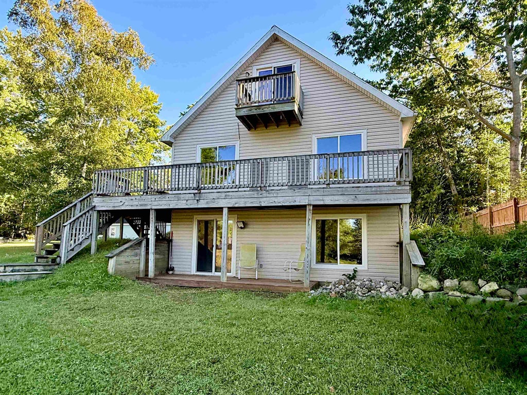 Photo of 1621 Loebrich Drive, Gladwin, MI 48624 (MLS # 50222285)