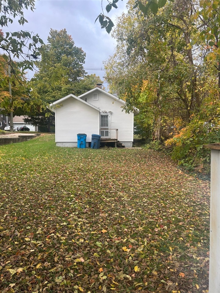808 Clay Street