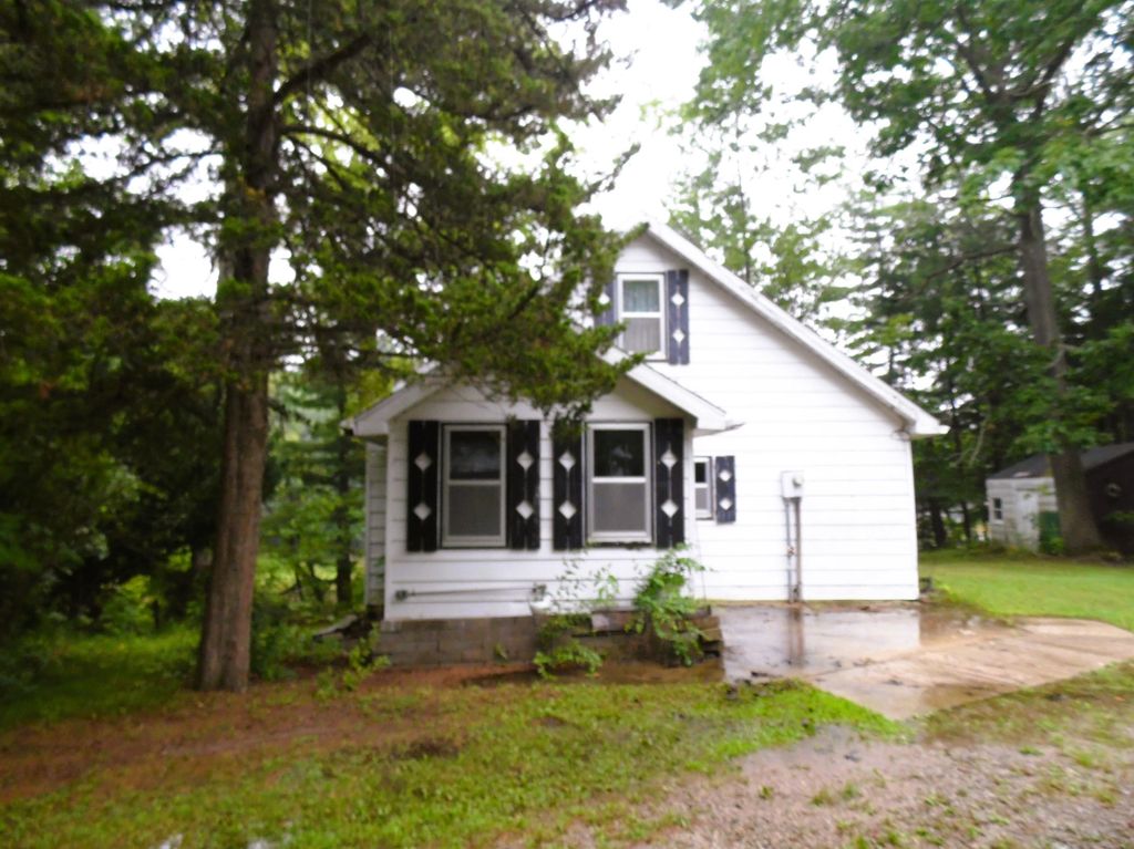 Photo of 2528 Gardner Street, Alger, MI 48610 (MLS # 50202981)