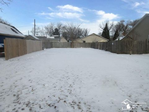 3037 5th Street Monroe MI 48162