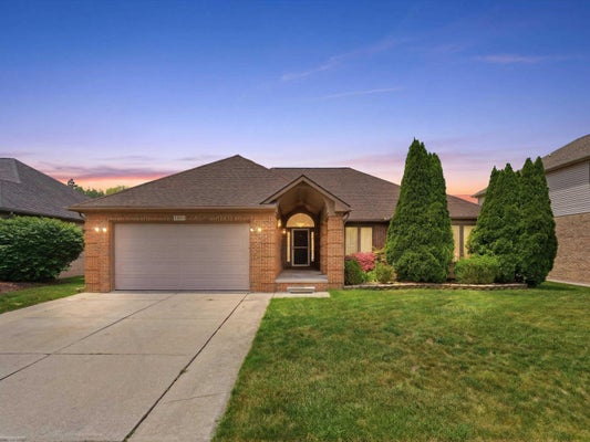 41891 CLINTON PINES DR, CLINTON TOWNSHIP, MI 48038 - Image cd74173ec79bb28d5210e64bec9ef3ef/2220237409