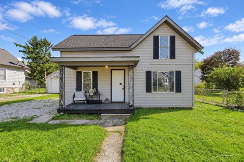 Photo of 1047 Bacon Street, Monroe, MI 48161 (MLS # 50225475)