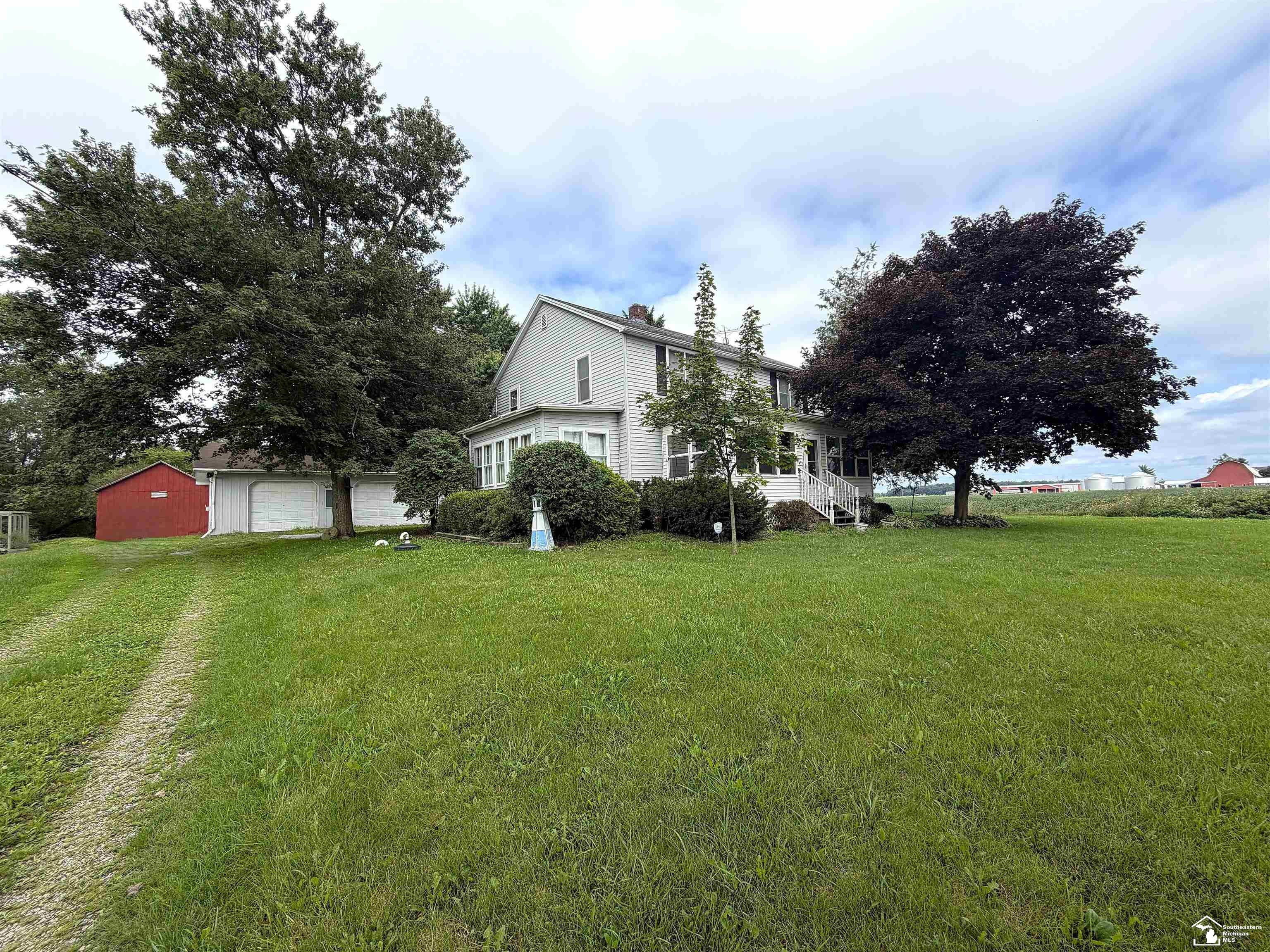 3015 Dennison Road