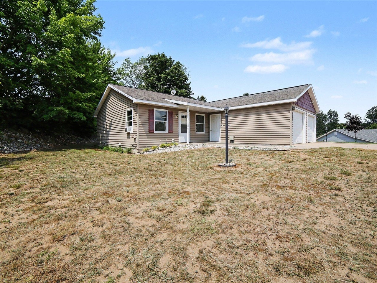 218 Devonwood Drive
