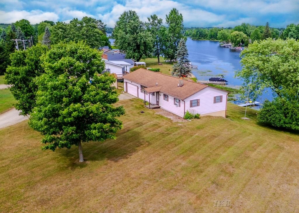 Photo of 510 Mix Road, Gladwin, MI 48624 (MLS # 50202151)