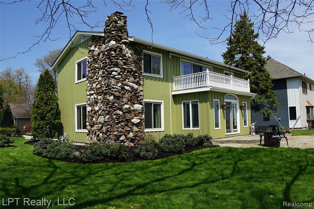 6210 Sterling Drive