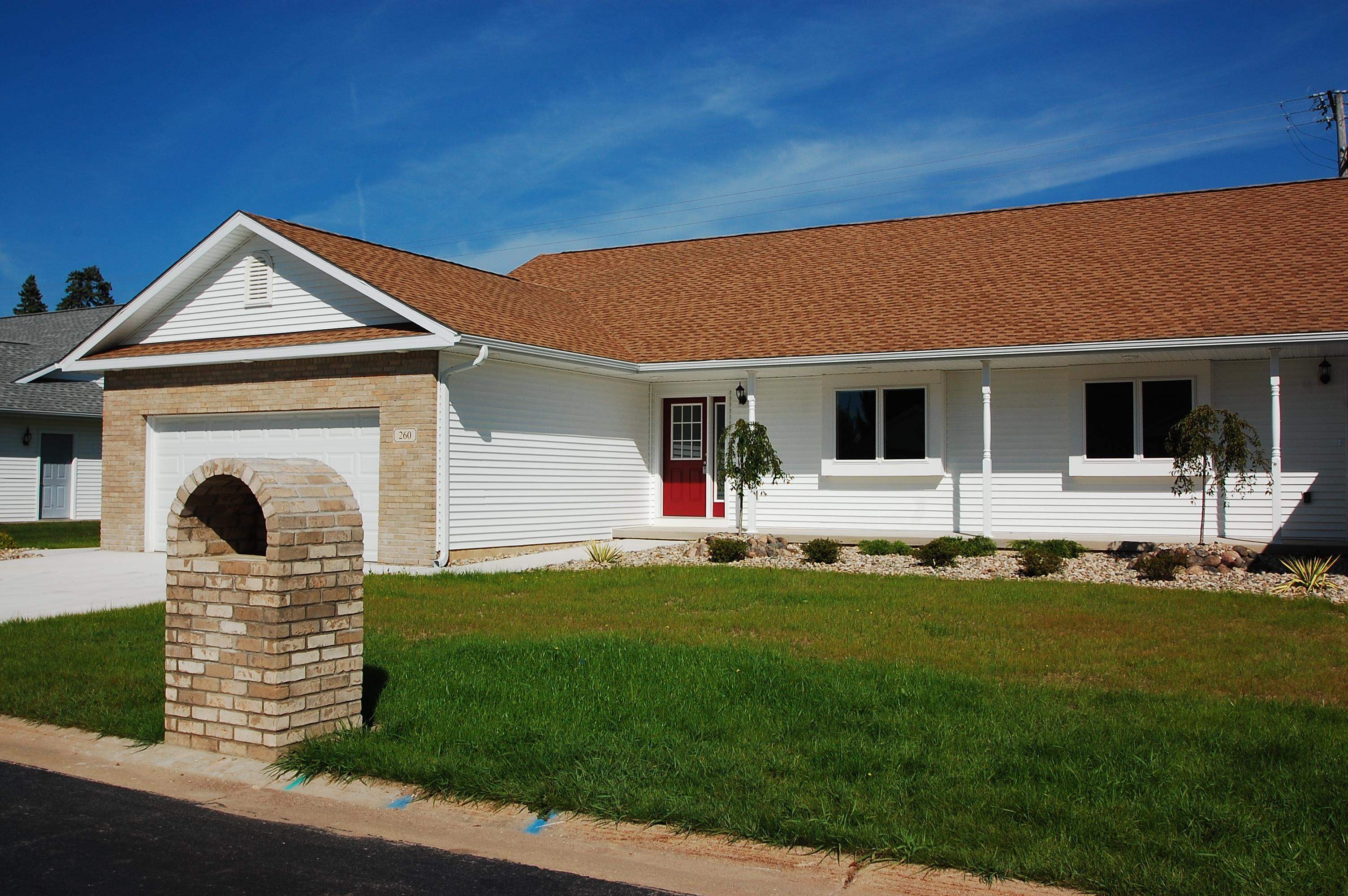 272 Windemere Place 14A Lot: 14A