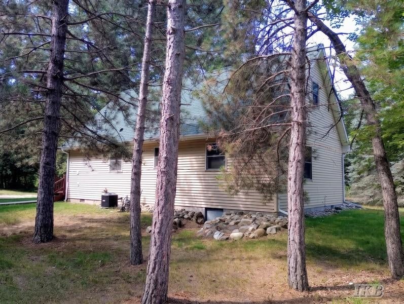 Photo of 5320 Joy Road, Gladwin, MI 48624 (MLS # 50219417)