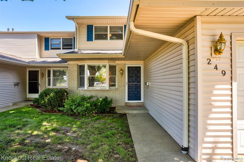 249 Churchgrove Road