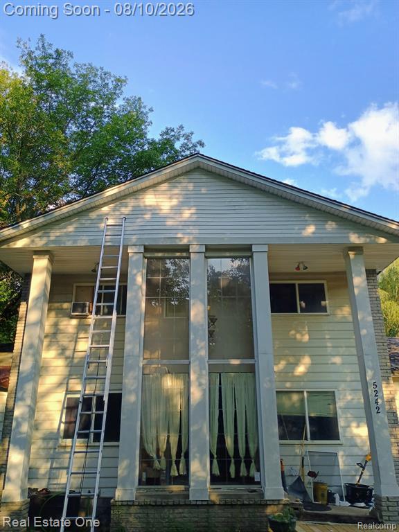 5242 White Lake Road