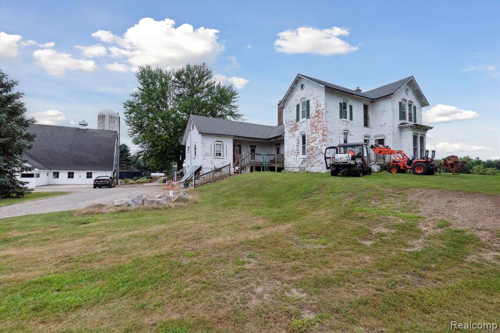 3435 Dietz Road