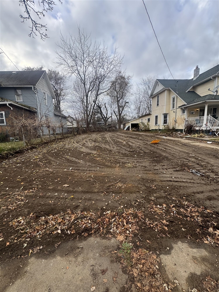 166 Grenville Street