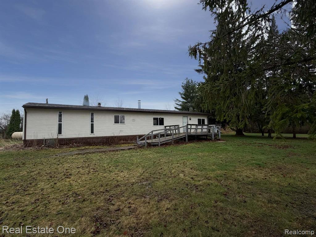 1653 E Pinconning Road