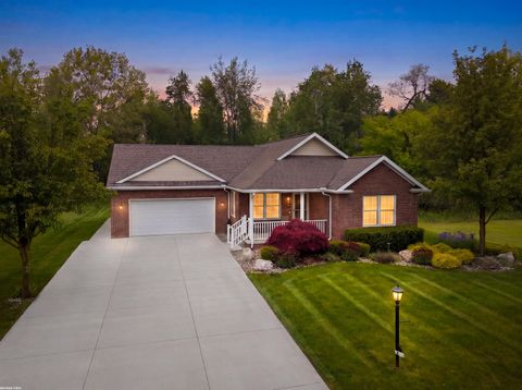 Photo of 11883 Liberty Woods Drive, Washington, MI 48094 (MLS # 50208804)