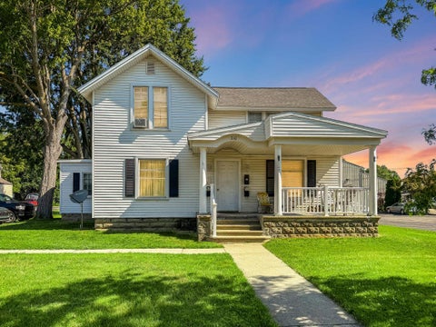 Photo of 310 W Superior Street, Alma, MI 48801 (MLS # 80071634)