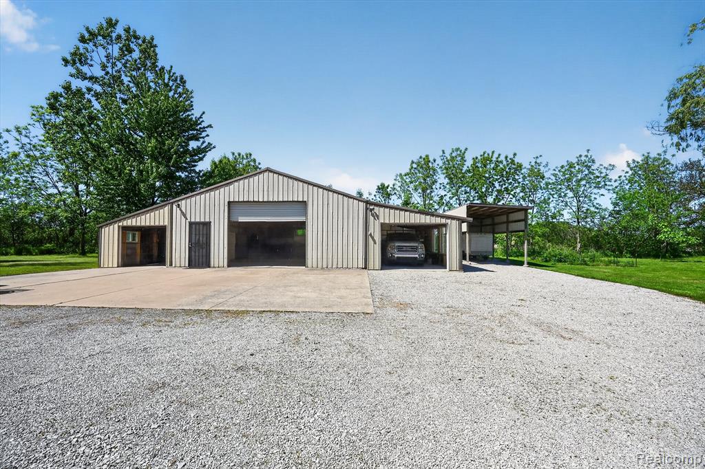 10520 North Dixie