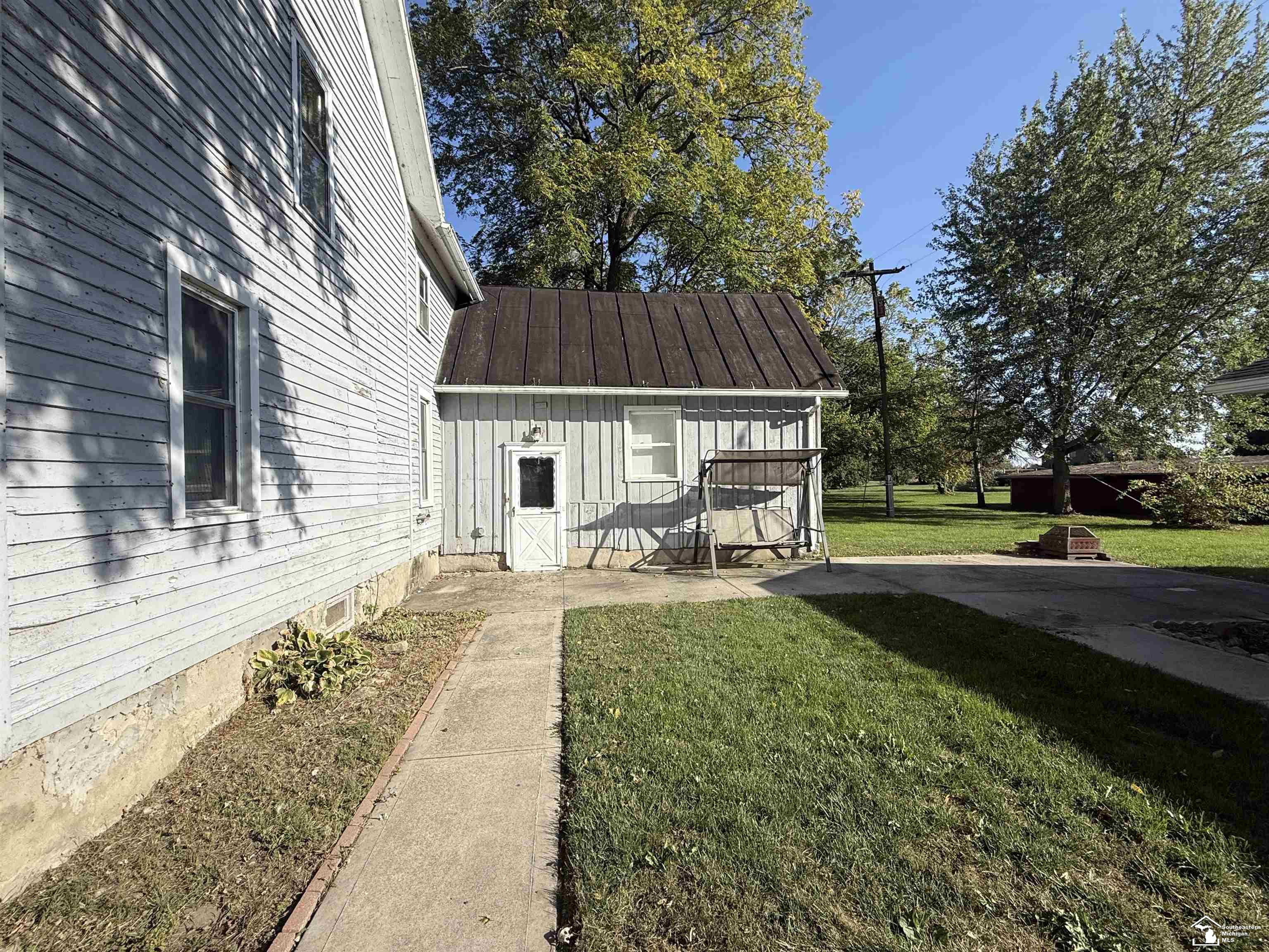 6349 Dixon Road