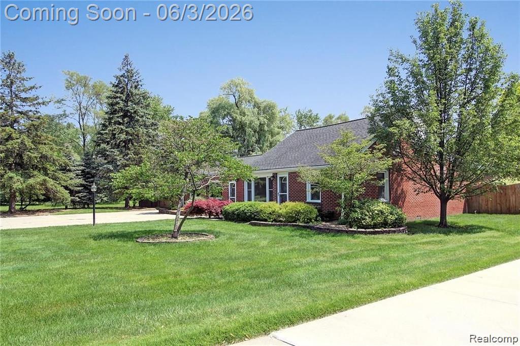 962 Sylvanwood Drive