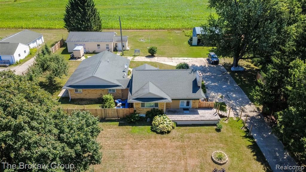 7272 N Lapeer Road