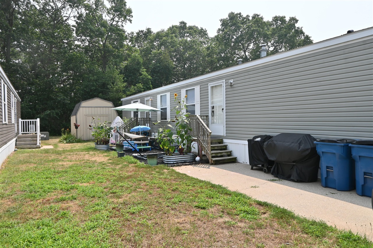 1463 Kenora Street