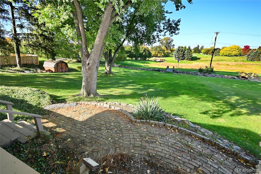 833 Fieldstone Drive