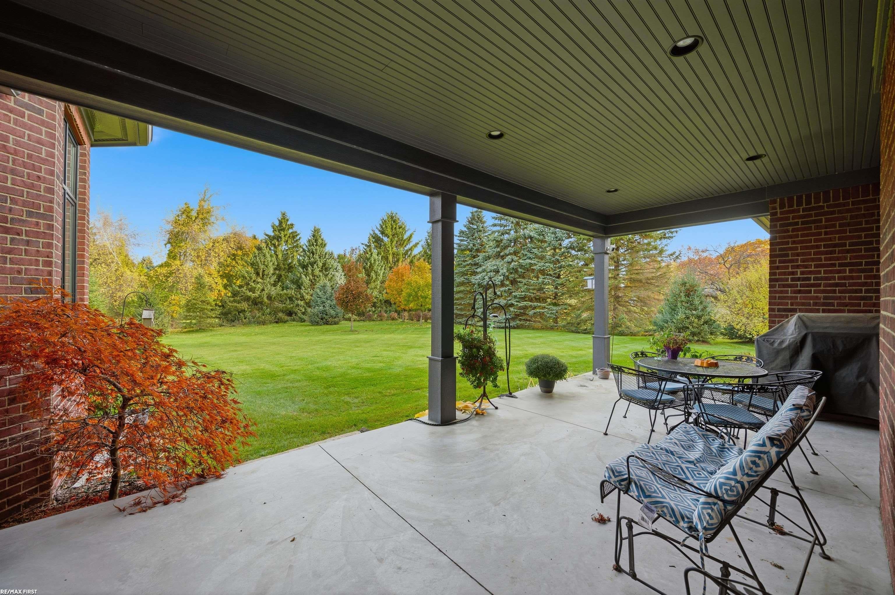 4376 Lancaster Dr, Clarkston, MI, 48348, USA, 5 Bedrooms Bedrooms, ,4 BathroomsBathrooms,Residential,Active,4376 Lancaster Dr,50204826