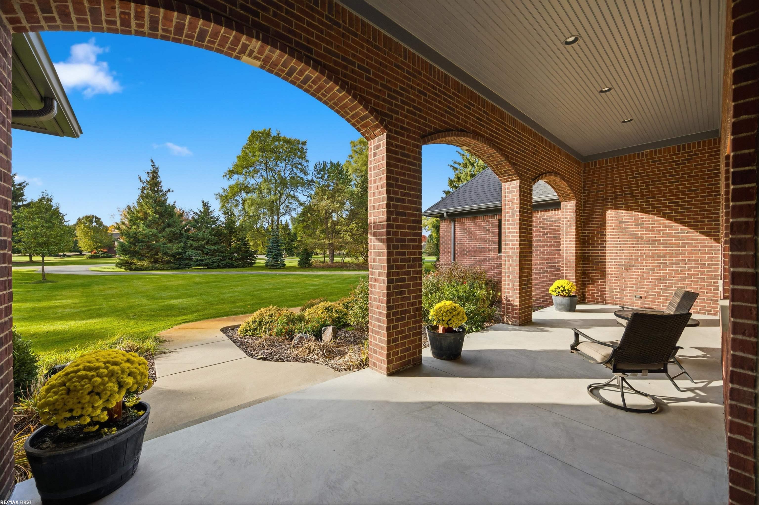 4376 Lancaster Dr, Clarkston, MI, 48348, USA, 5 Bedrooms Bedrooms, ,4 BathroomsBathrooms,Residential,Active,4376 Lancaster Dr,50204826