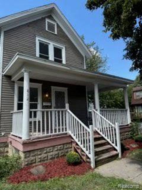 812 Bacon Street Monroe MI 48161