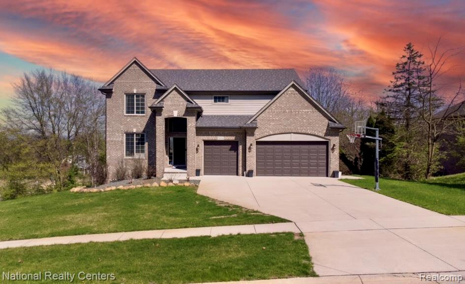 70376 Hillside Court