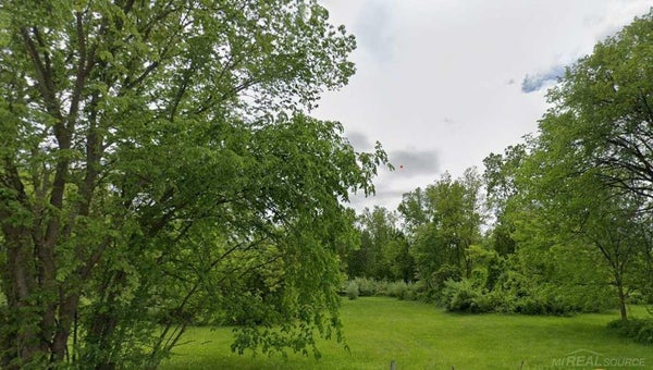 37521 UTICA RD, STERLING HEIGHTS, MI 48312 - Image d704ea394d5a3b6aaeaf5db0c5f6dae2/3397302009