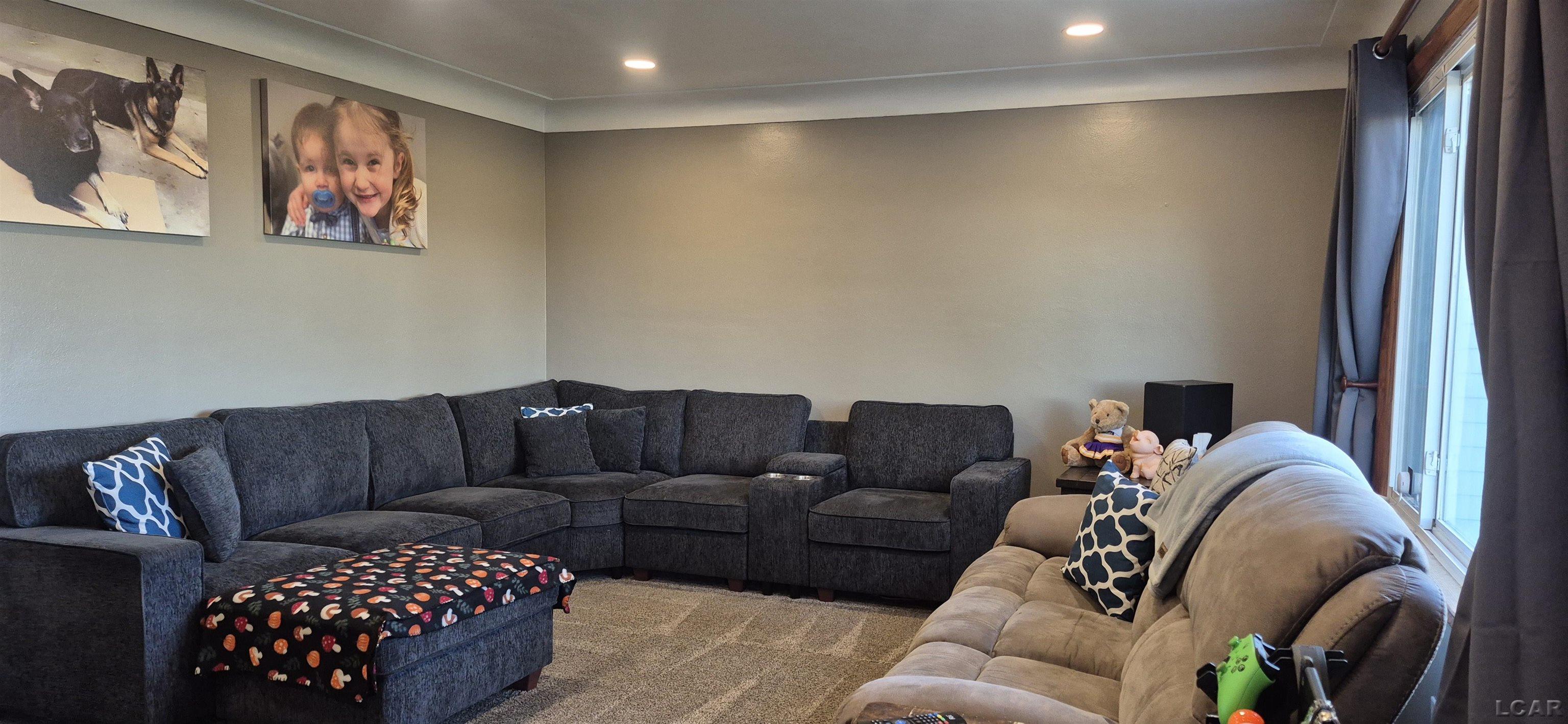 9213 E Mulberry Road