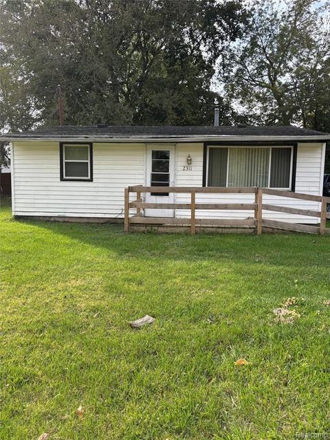 2311 Greenbelt Drive Lansing MI 48911