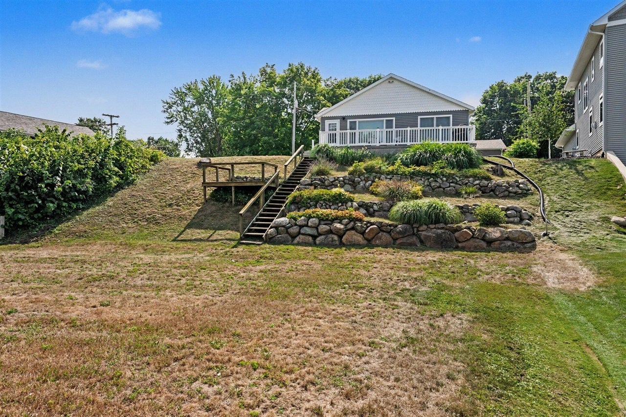 731 Beechwood Drive