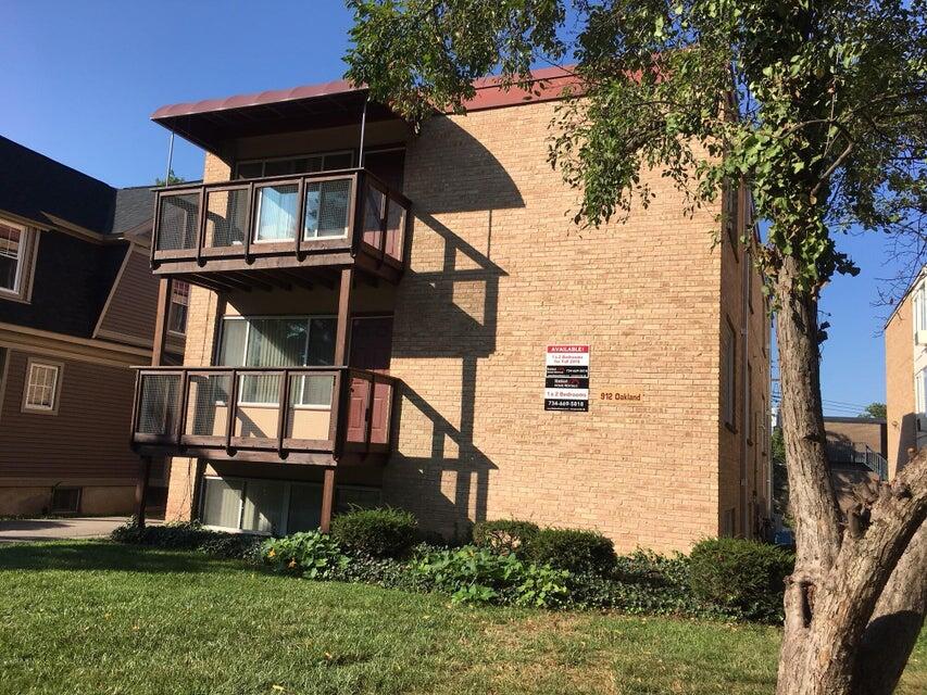 912 Oakland Avenue Unit: 4