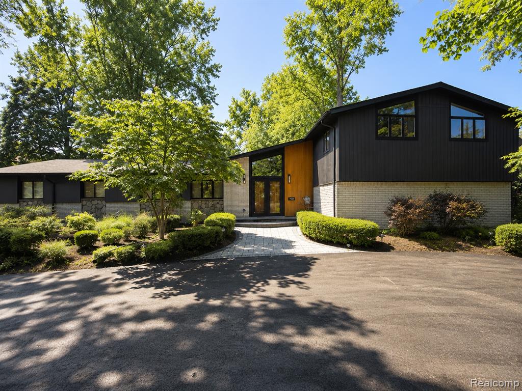 1429 Quarton Road