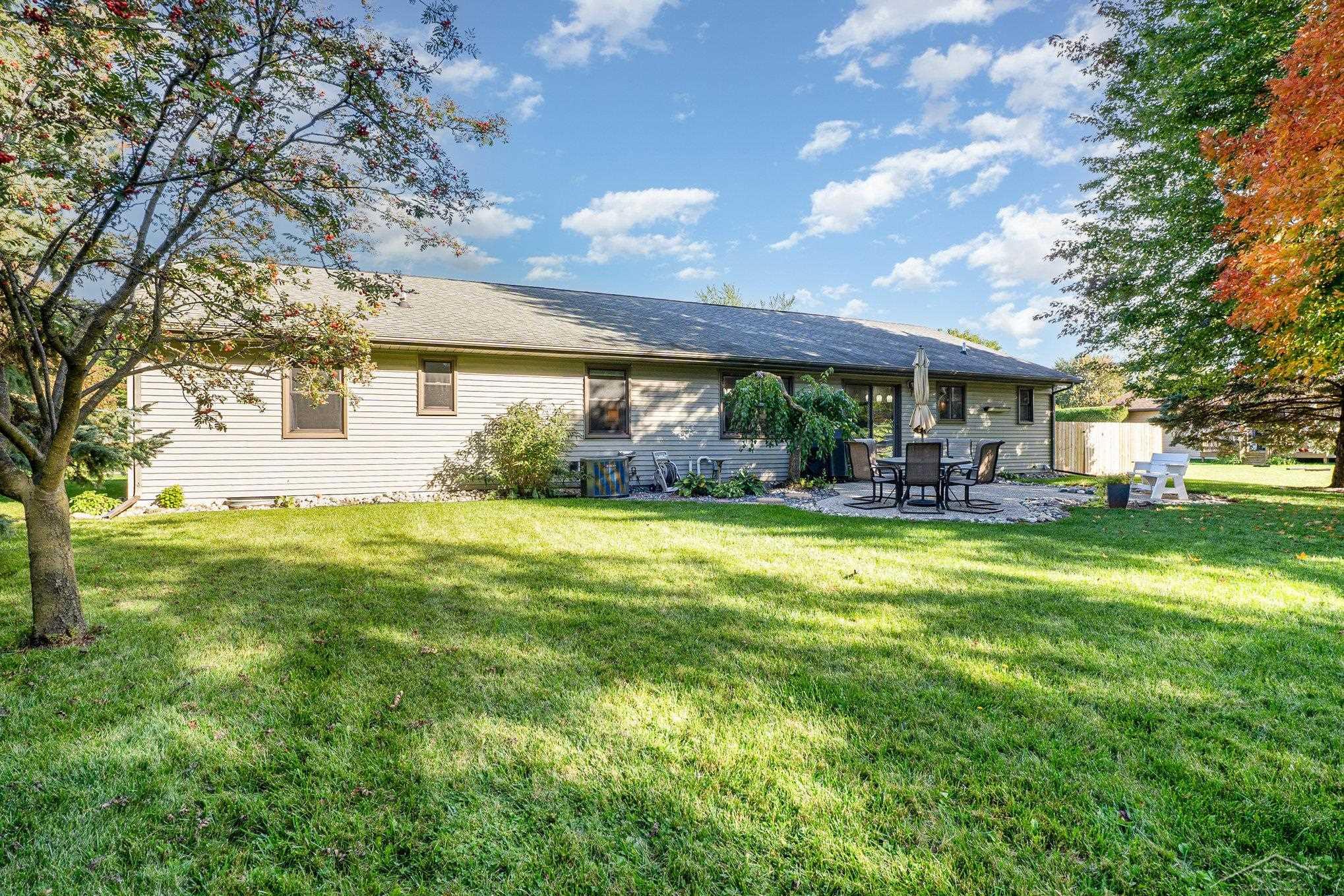 Saginaw, Michigan 48603, United States, 5 Bedrooms Bedrooms, ,3 BathroomsBathrooms,Residential,Active,223533