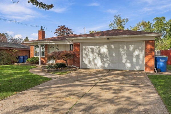 4661 GERALD ST, WARREN, MI 48092 - Image d7e3cef637680ba3203aa9be1027ff60/4257208436