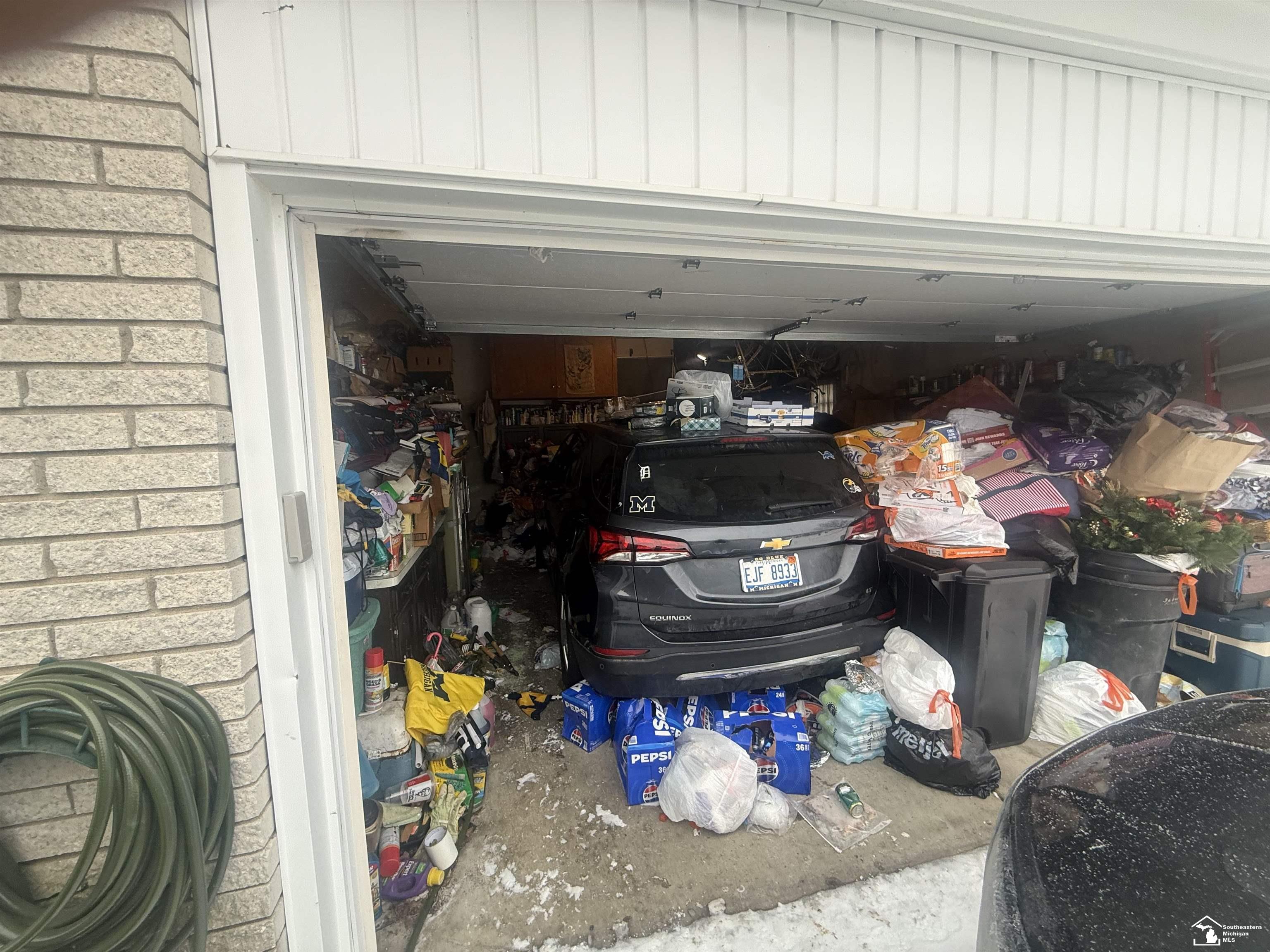 36045 Congress CT Street