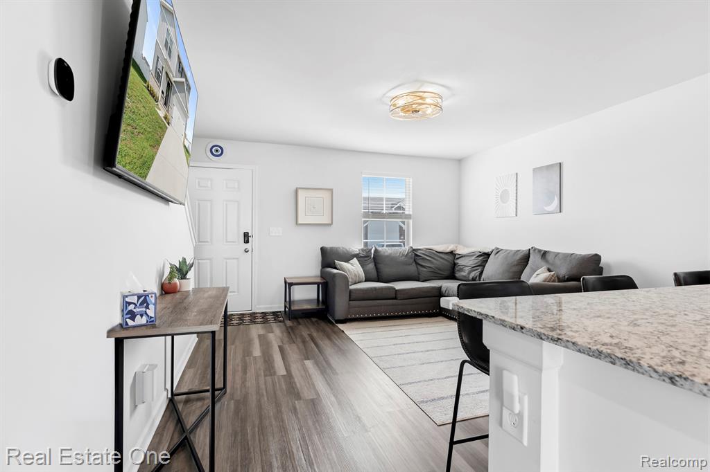 9087 Sandstone Drive