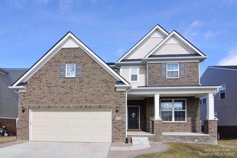 Photo of 735 Groveland Circle, Ann Arbor, MI 48108 (MLS # 70563831)