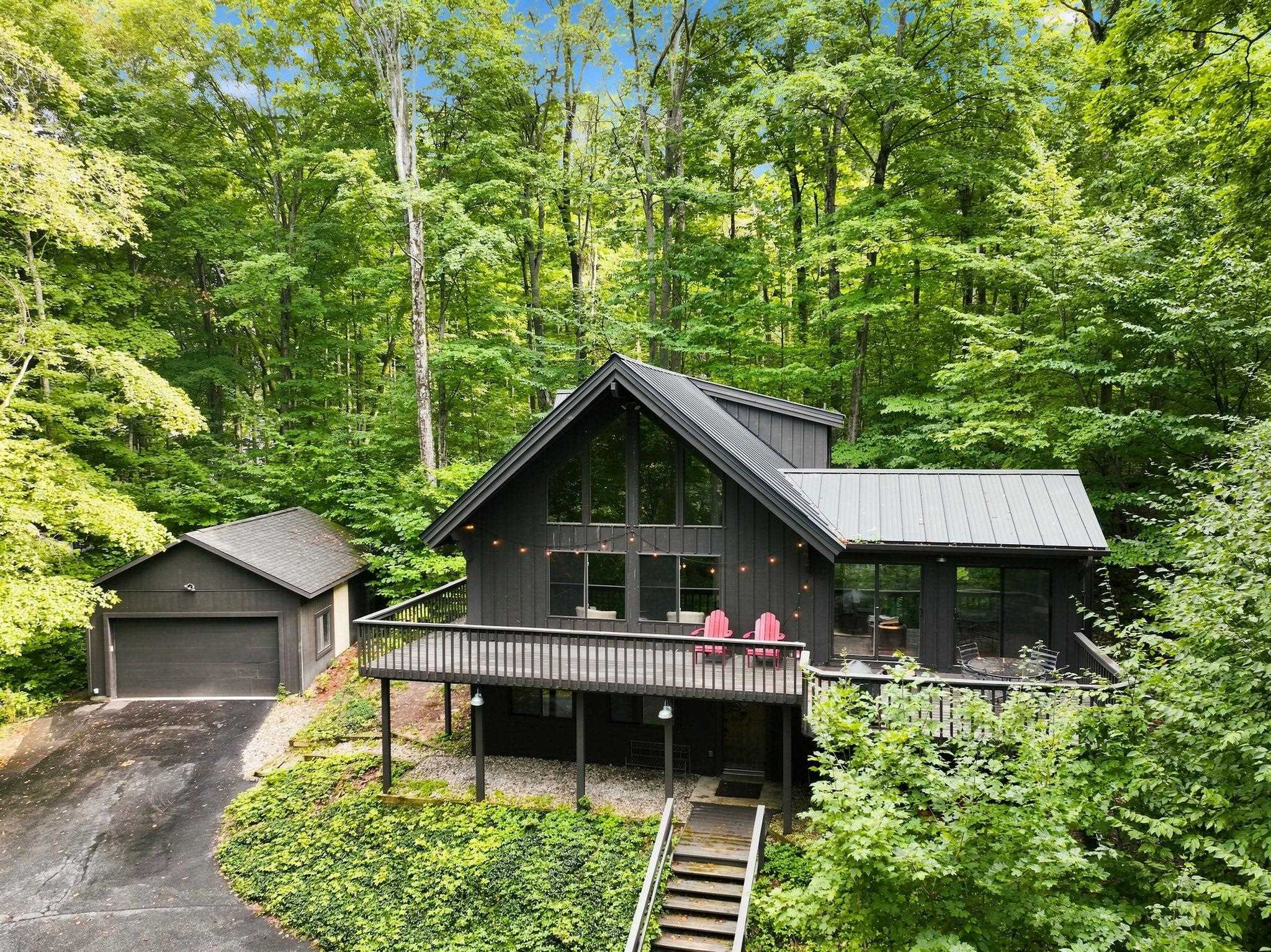 3917 Deskin Drive